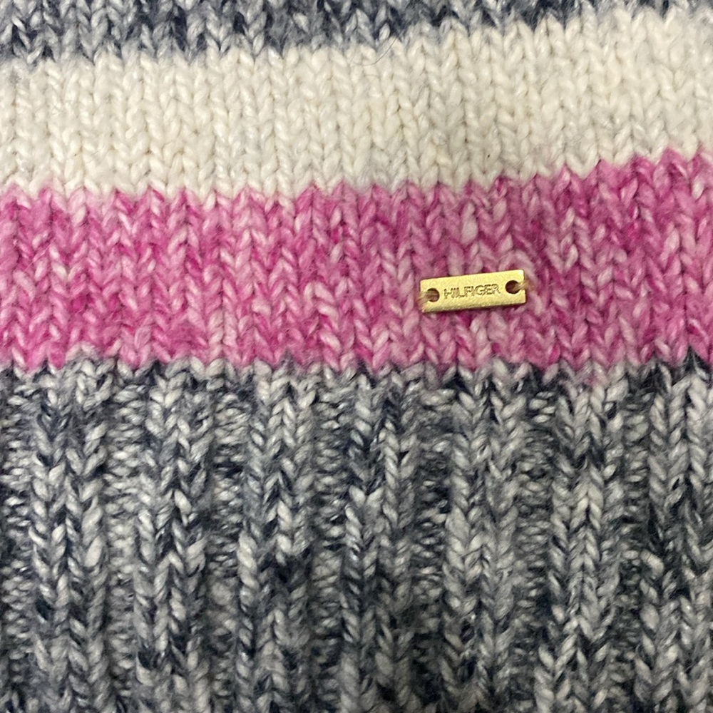 Tommy Hilfiger V-Neck Sweater S/P - Picture 4 of 8